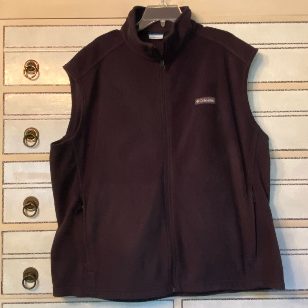 Columbia Vest